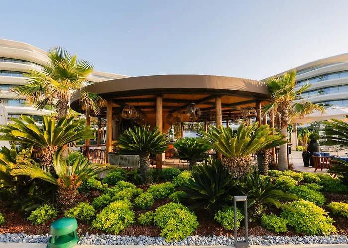 Szálloda Reges, A Luxury Collection & Spa, Çeşme