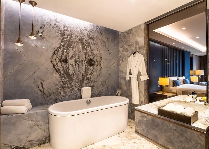 Szálloda Reges, A Luxury Collection & Spa,