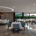 Reges, A Luxury Collection & Spa, Кешме