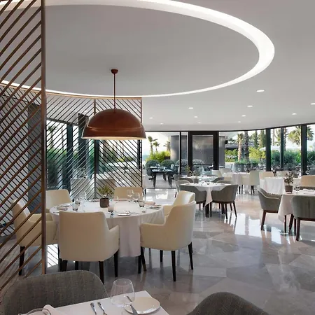 Reges, A Luxury Collection & Spa,