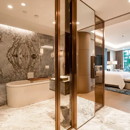Reges, A Luxury Collection & Spa, ホテル 5*