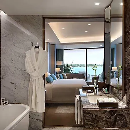 Reges, A Luxury Collection & Spa, Отель