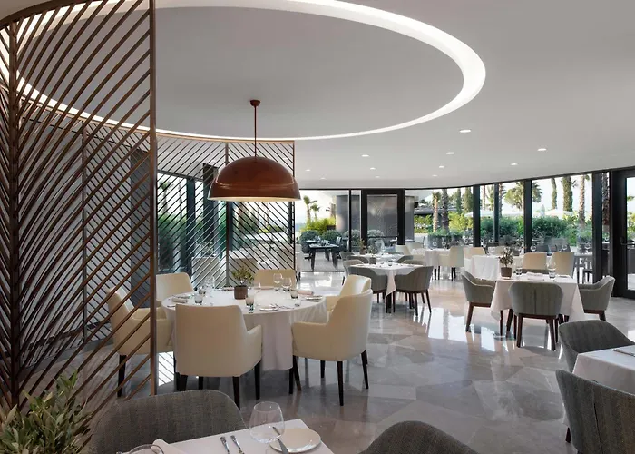 Reges, A Luxury Collection & Spa,